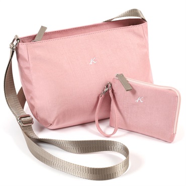 ショルダーバッグ